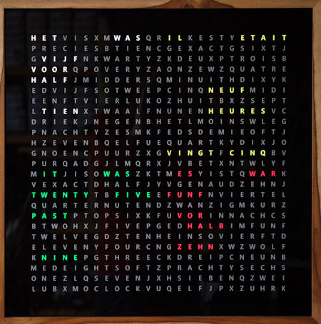 Word clock with four languages